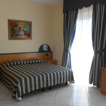 Hotel Eva 3*