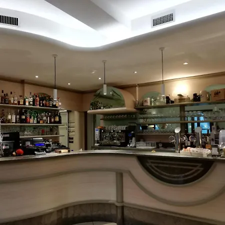 酒店 Eva 科斯特曼诺